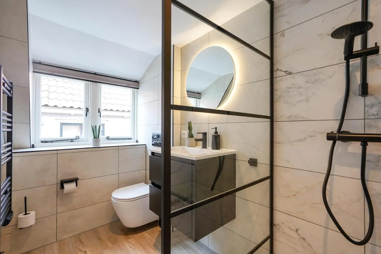 Beautiful Apartment With Loft 델프트 0*,  네덜란드
